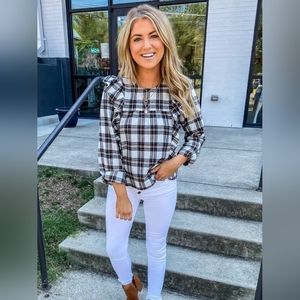 Living My Best Style × Pink Lily | THE TEXAS PLAID BLOUSE